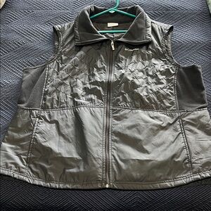 Columbia Women's Vest